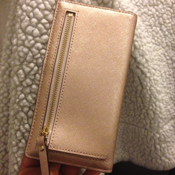 COPY - Kate Spade Rose Gold Newbury Lane Stacy Wallet - Picture 3 of 5
